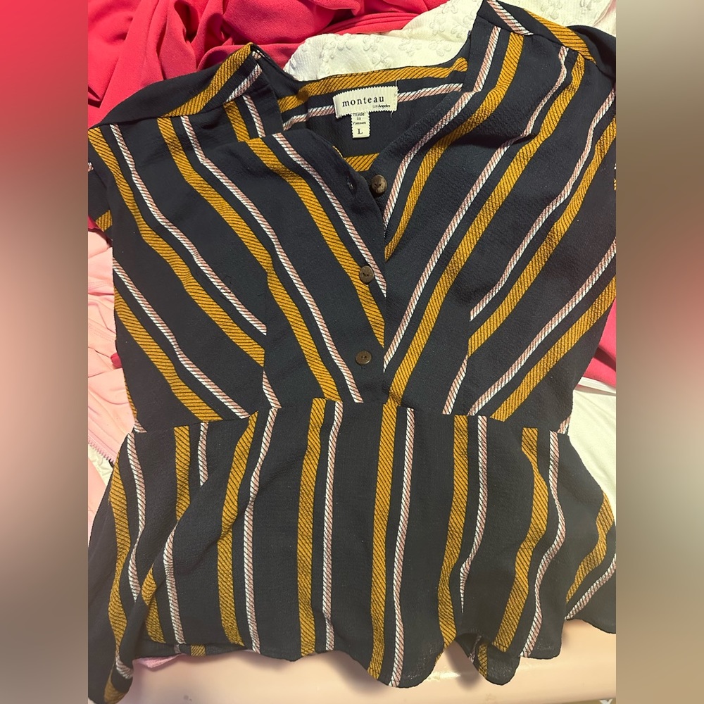 Navy and brown top